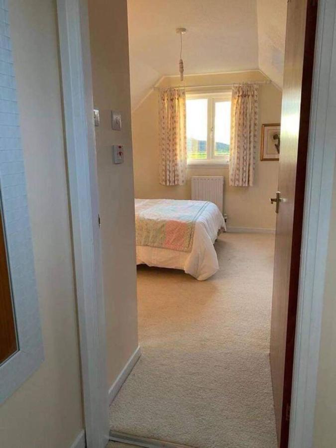 Lovely 1-Bed House In Stirling Exterior foto